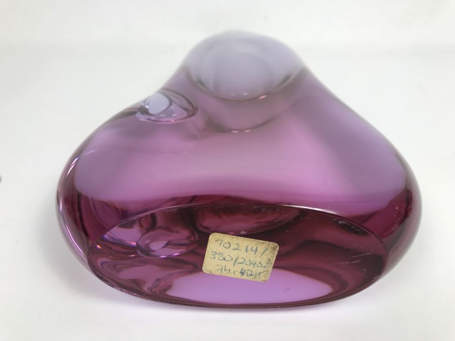 Stunning Amethyst Glass Vase Sculpture [Photo 15]