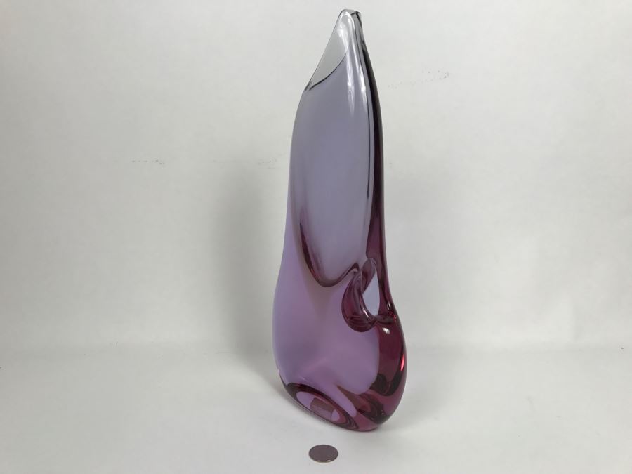Stunning Amethyst Glass Vase Sculpture [Photo 3]