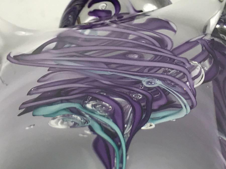 Stunning Signed Art Glass Sculpture Of Person Signature Illegible [Photo 14]