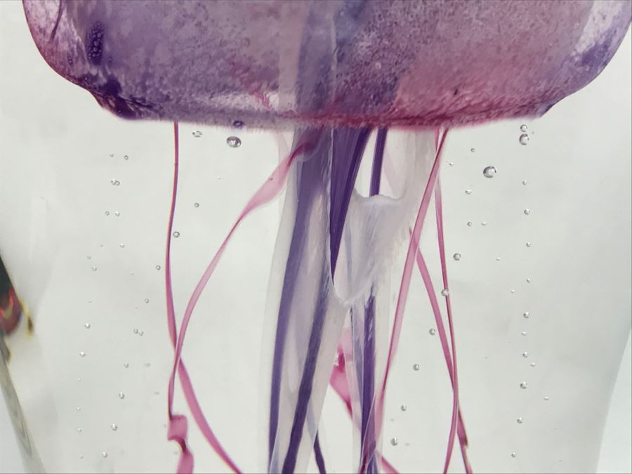 Vintage 2002 Hot Island Glass Maui Jellyfish Art Glass Sculpture W.C. Chris Lowry Estimate $400 [Photo 6]