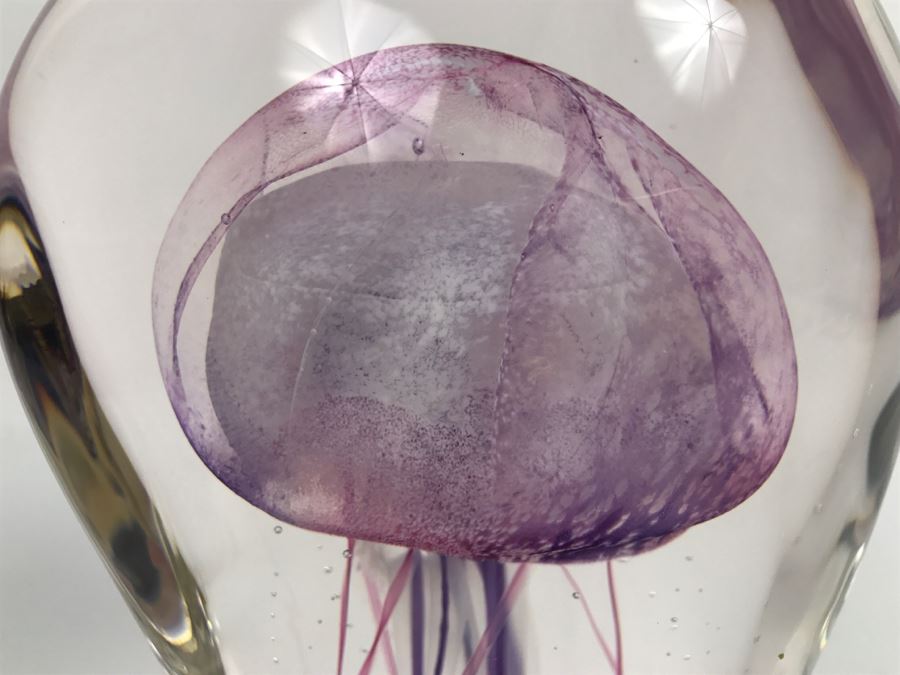 Vintage 2002 Hot Island Glass Maui Jellyfish Art Glass Sculpture W.C. Chris Lowry Estimate $400 [Photo 14]