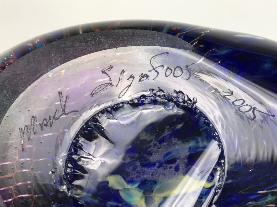 Stunning Vintage 2005 Signed Mark Sigafoos Art Glass Sculpture Amethyst With Luster Trails Tacoma Glassblowing Studio Estimate $300 [Photo 2]