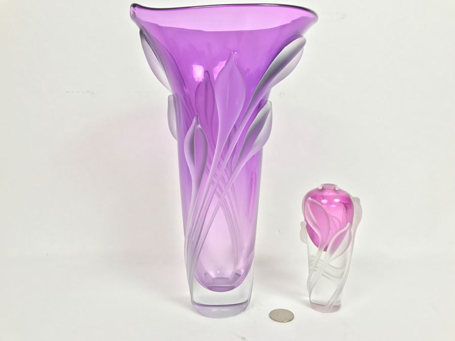 Stunning Vintage 2002 Signed William Glasner Art Glass Vase With William Glassner Art Glass Bottle Amethyst With Frosted Leaves [Photo 1]