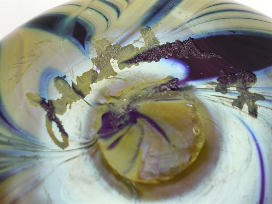 Stunning Signed Amethyst Art Glass Bowl Signature Illegible [Photo 11]