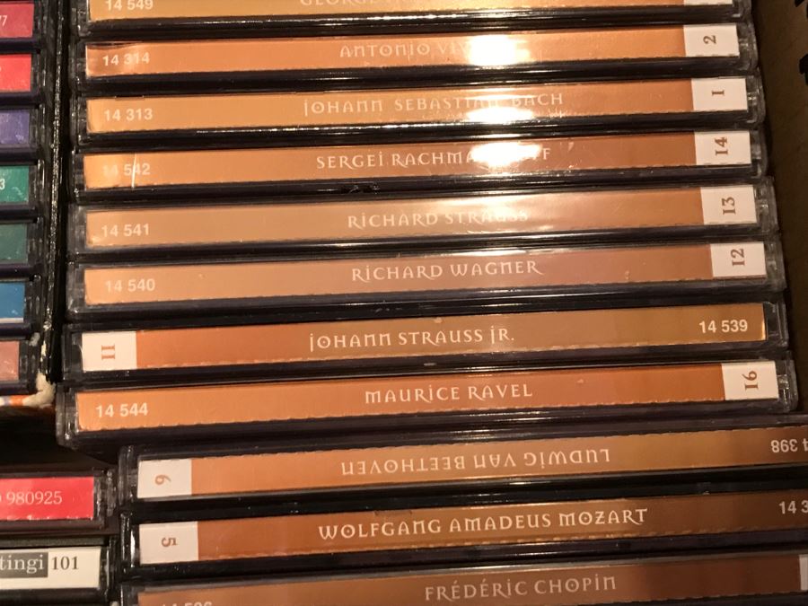 JUST ADDED - Large Music CD Collection Lot Including Frank Sinatra Box Set [Photo 12]