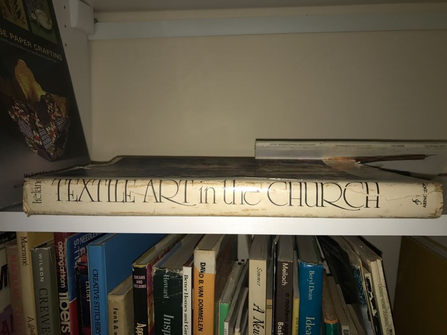 JUST ADDED - Various Crafting Books: Macrame, Embroidery, Applique, Needlepoint, Japanese Paper Crafting - See Photos [Photo 5]