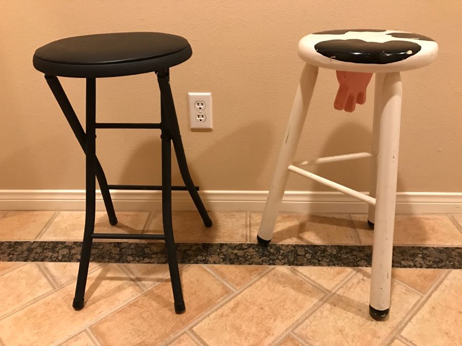 JUST ADDED - Set Of (3) Stools: (2) Black Folding Stools (One Not Shown) And (1) Cow Stool [Photo 2]