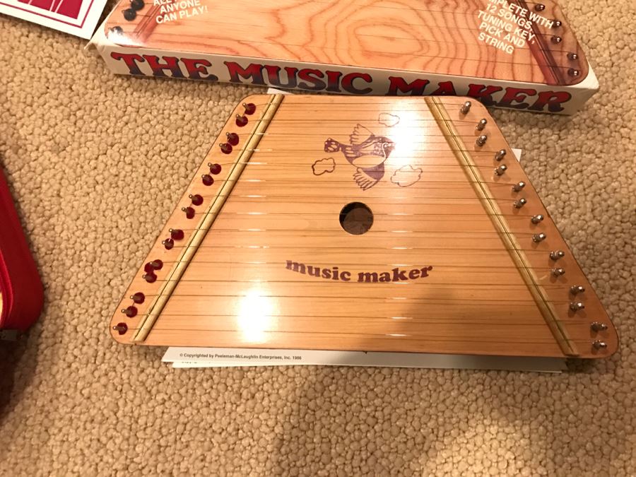JUST ADDED - Pair Of Music Maker Learning Instruments With Collection Of Music Maker Song Packets Including DISNEY [Photo 3]