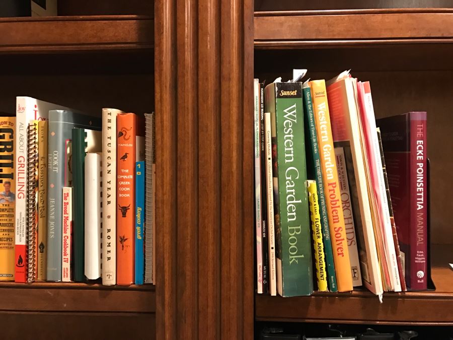 JUST ADDED - Book Lot With Gardening Books And Cookbooks [Photo 3]