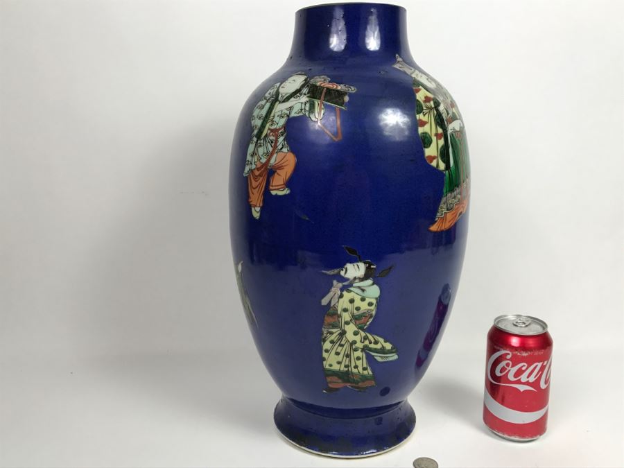 Stunning Asian Antique Tall Blue Porcelain Ginger Jar Vase With Asian Figures Surrounding Vase [Photo 13]