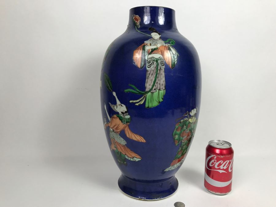 Stunning Asian Antique Tall Blue Porcelain Ginger Jar Vase With Asian Figures Surrounding Vase [Photo 23]