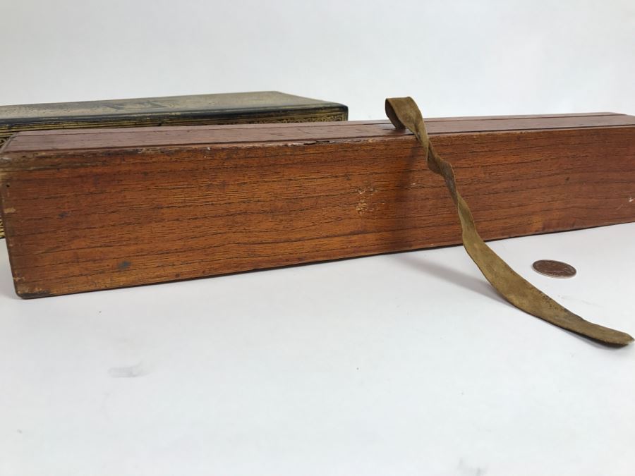 Old Wooden Scroll Storage Box And Gilt Wooden Lacquer Asian Box [Photo 6]