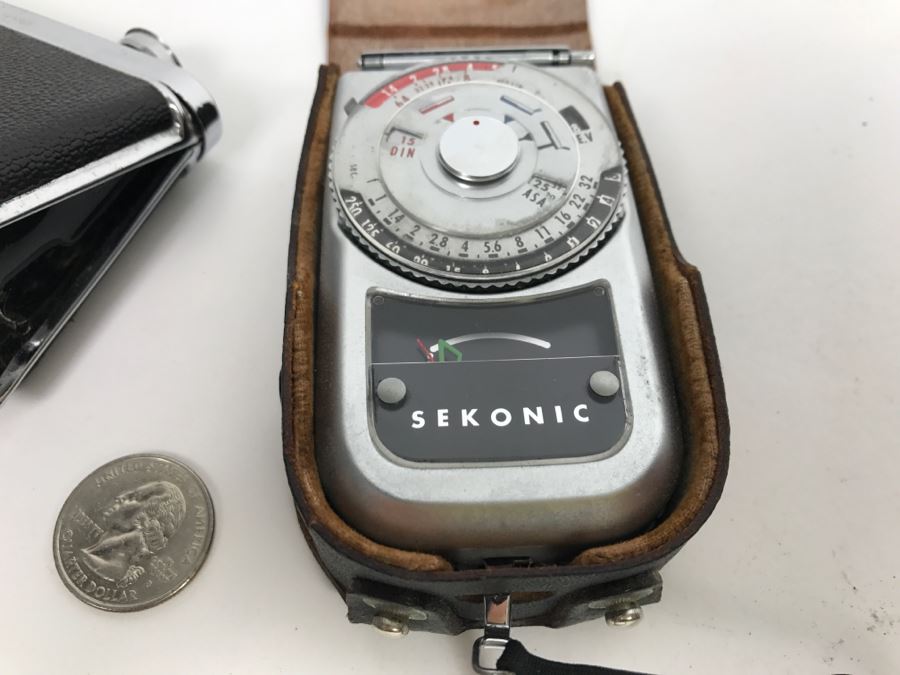Vintage Portable Folding HADSON Field Opera Binoculars Glasses And SEKONIC Light Meter [Photo 4]
