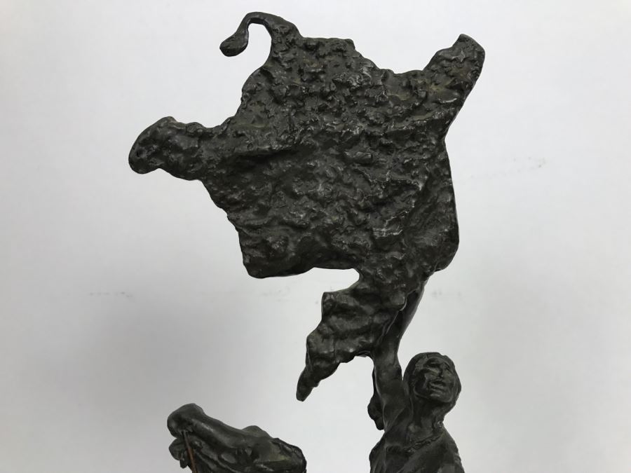 Vintage Frederic Remington Bronze Sculpture Titled 'Buffalo Signal' 16'H [Photo 8]