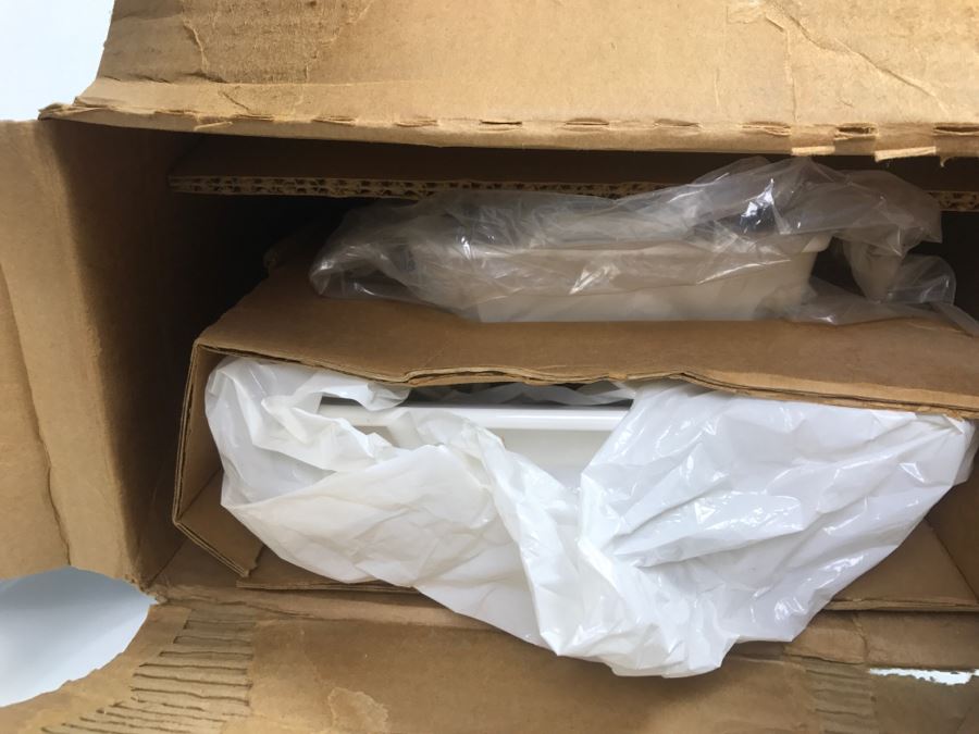 Vintage Corningware Bakeware Lot [Photo 7]