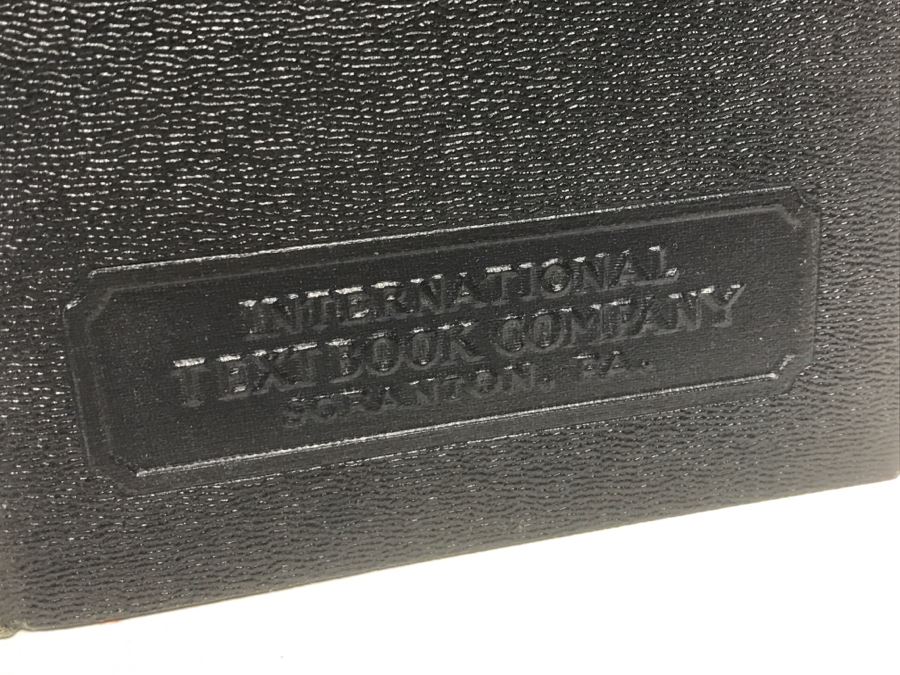 Set Of (16) Vintage 1928 Woodworking Book Collection Published By The International Textbook Company Scranton, PA [Photo 5]