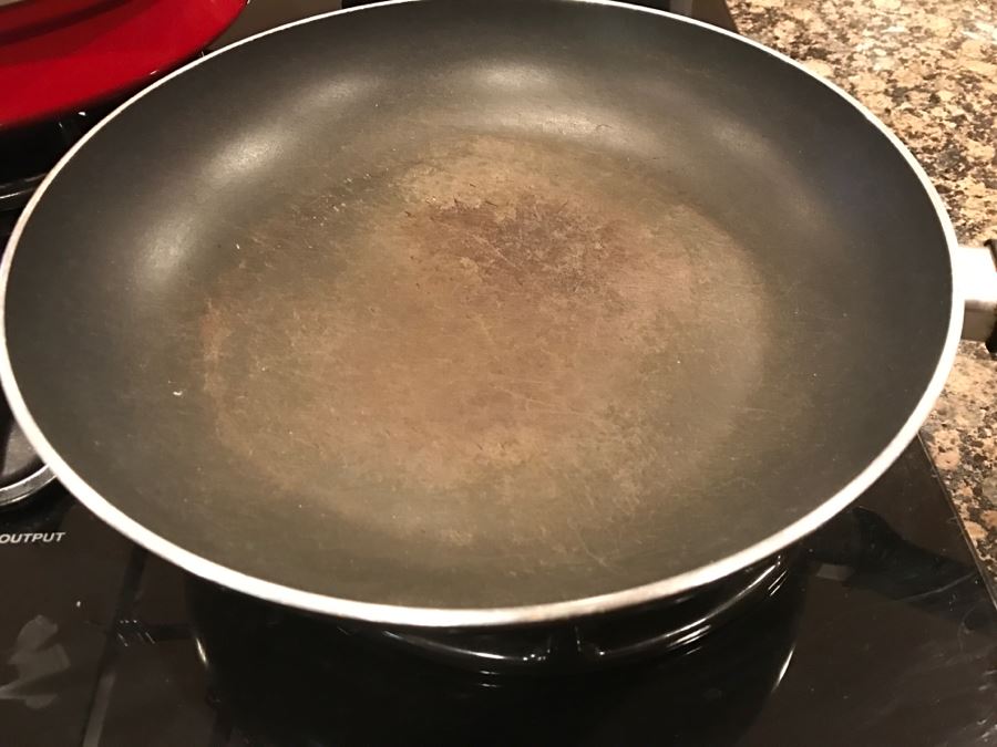 JUST ADDED - Kitchen Cookware Lot Skillets Pans Eagleware Bialetti [Photo 3]