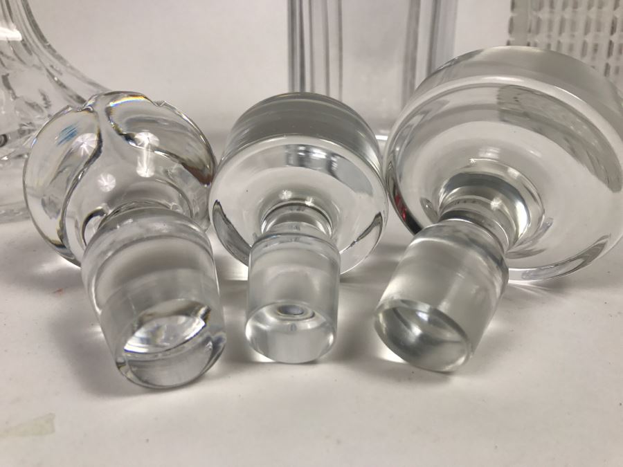 Vintage Crystal Liquor Decanter Lot With Shaker (Shaker Metal Top Has Crack) [Photo 9]