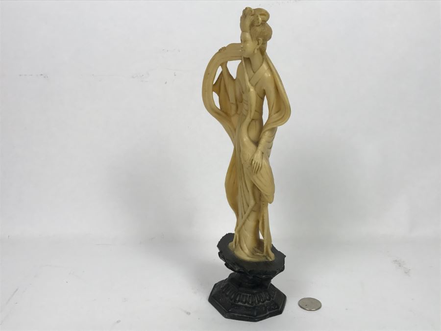 Vintage Asian Resin Figurine [Photo 8]