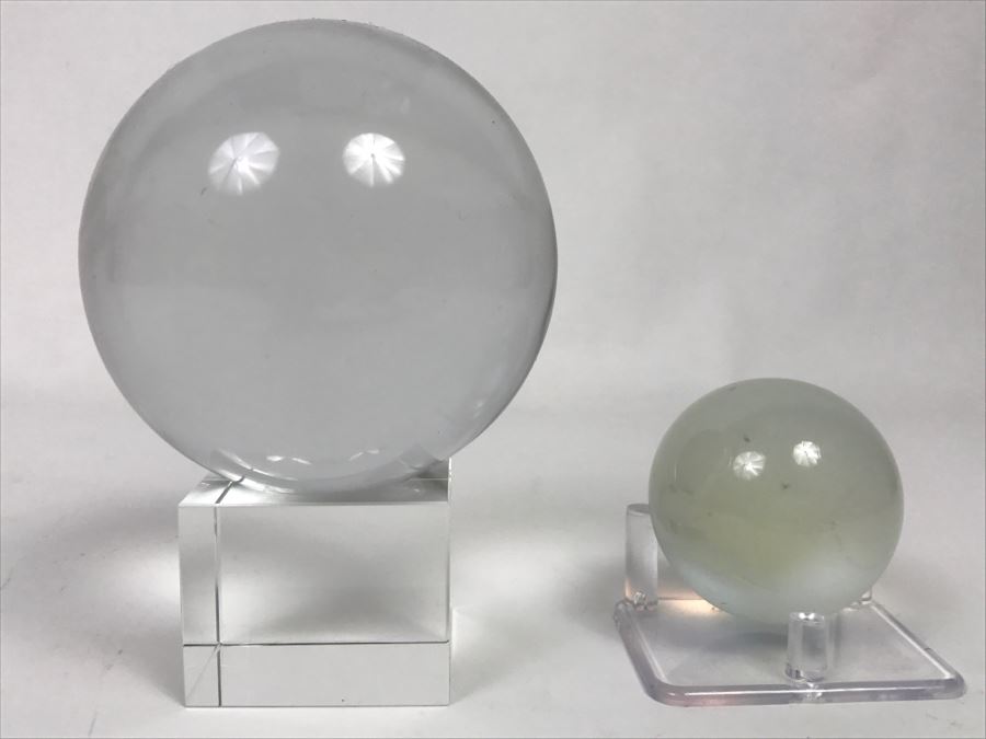 Pair Of Crystal Balls With Stands [Photo 3]