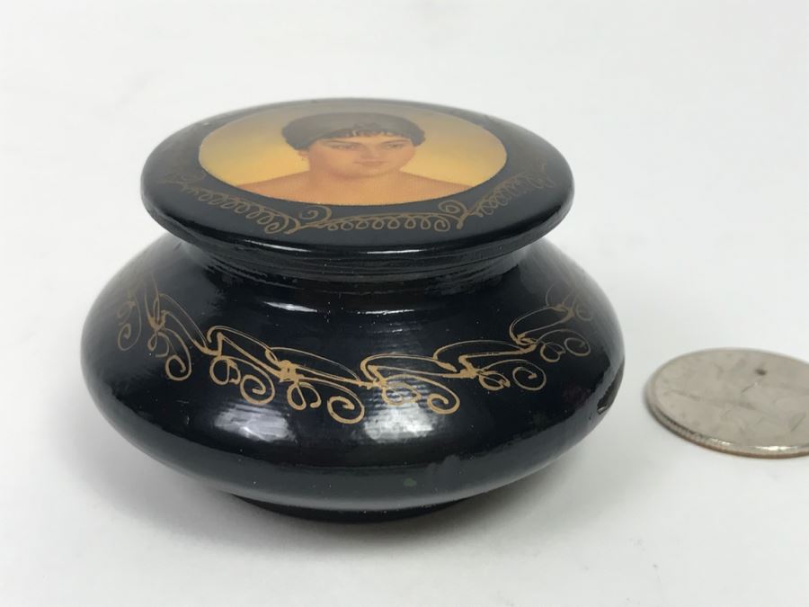 Small Trinket Box [Photo 3]