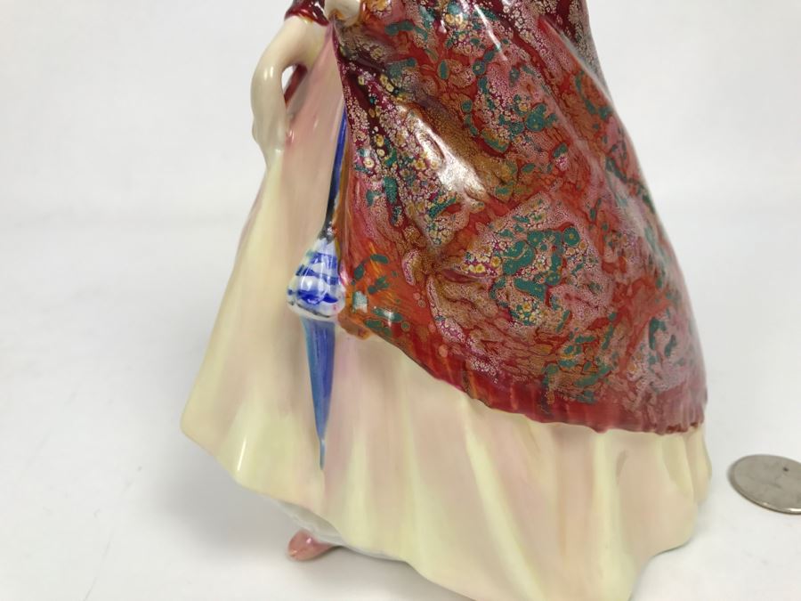 Vintage Royal Doulton Figurine Paisley Shawl HN 1987 [Photo 5]