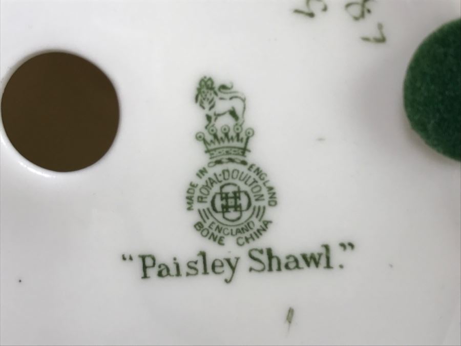 Vintage Royal Doulton Figurine Paisley Shawl HN 1987 [Photo 11]