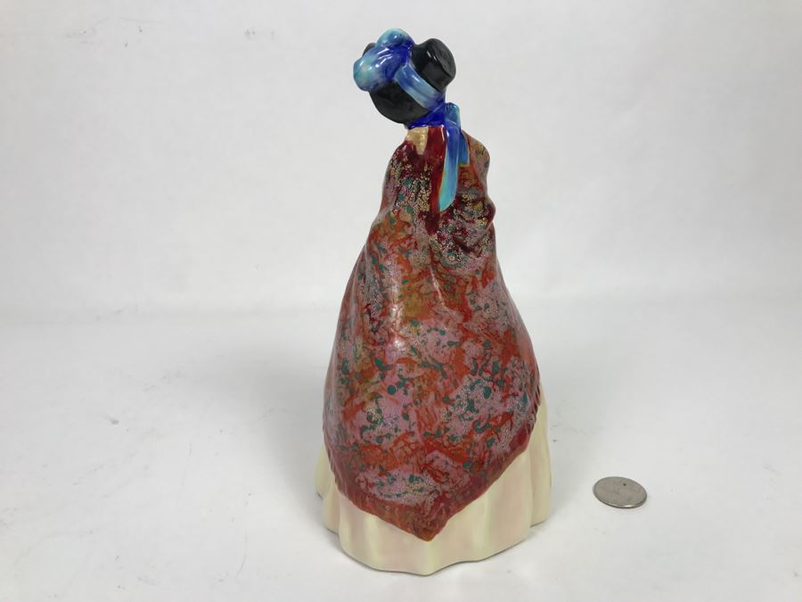 Vintage Royal Doulton Figurine Paisley Shawl HN 1987 [Photo 8]
