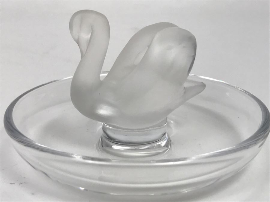 Signed Vintage Lalique France Frosted Crystal Swan Art Glass Dish Ring [Photo 6]