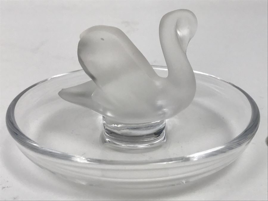 Signed Vintage Lalique France Frosted Crystal Swan Art Glass Dish Ring [Photo 1]