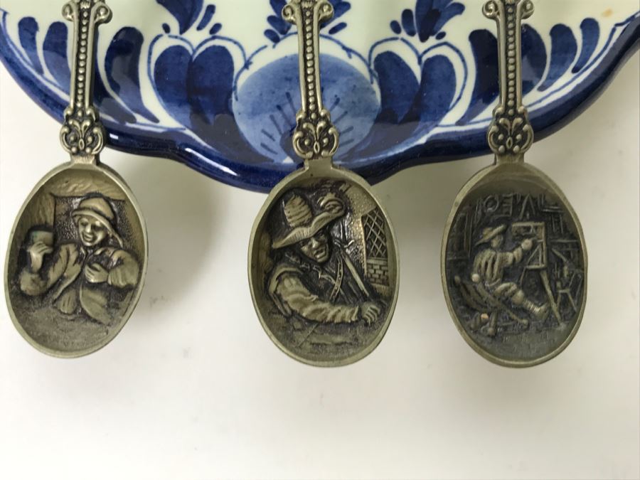 Vintage Wall Mounted Spoon Holder Delfts Blauw Blue Delft Hand Painted In Holland With Spoons [Photo 5]