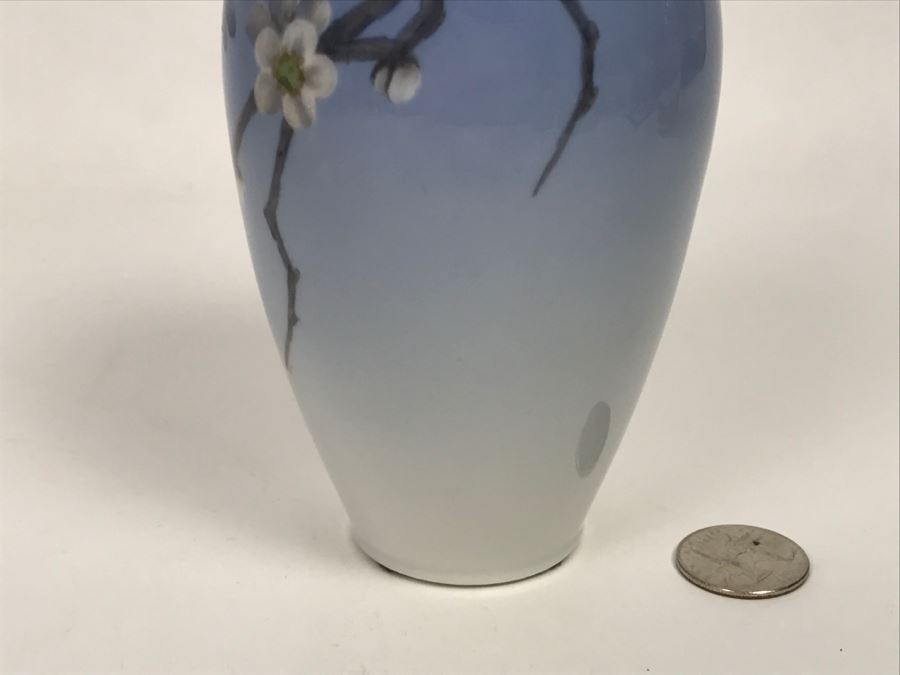 Stunning Royal Copenhagen Denmark Art Nouveau Vase With Dragonfly 2301/47B [Photo 8]