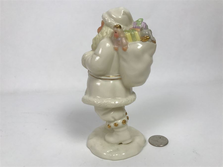 LENOX Classic Santa Claus Figurine [Photo 7]