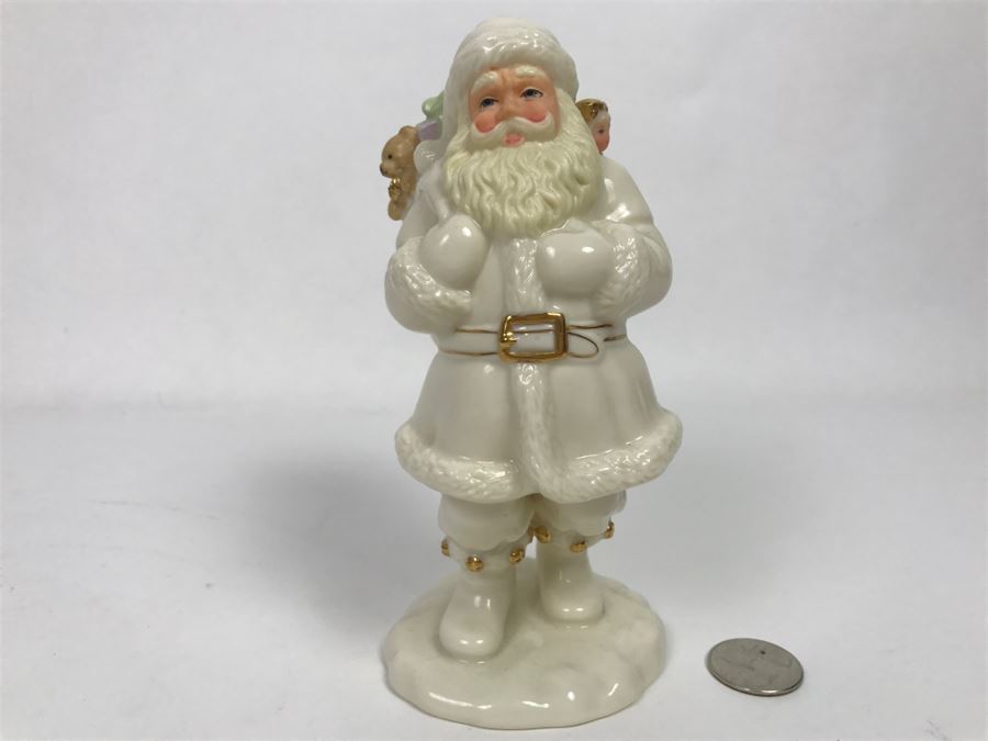 LENOX Classic Santa Claus Figurine
