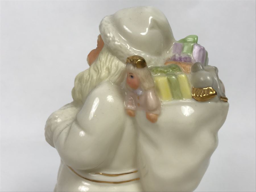 LENOX Classic Santa Claus Figurine [Photo 8]