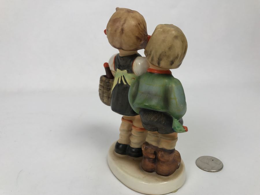 Vintage Hummel Figurine To Market 49/0 Germany [Photo 8]