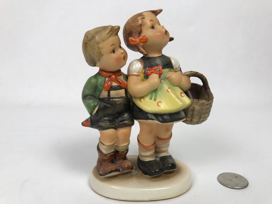 Vintage Hummel Figurine To Market 49/0 Germany [Photo 3]