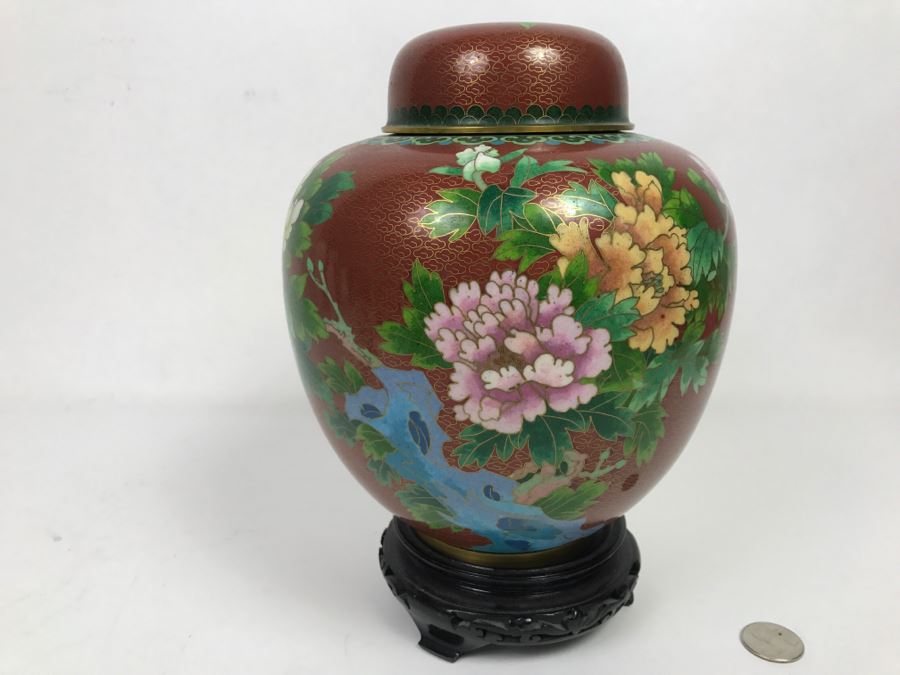 Vintage Chinese Cloisonne Ginger Jar With Chrysanthemums And Wooden Stand [Photo 3]
