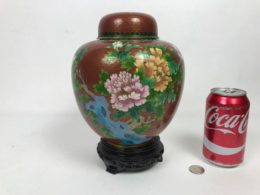 Vintage Chinese Cloisonne Ginger Jar With Chrysanthemums And Wooden Stand