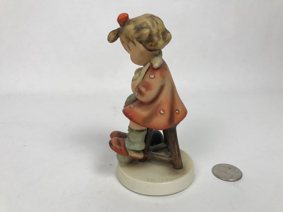 Vintage Hummel Figurine Mother's Helper 133 Germany [Photo 7]
