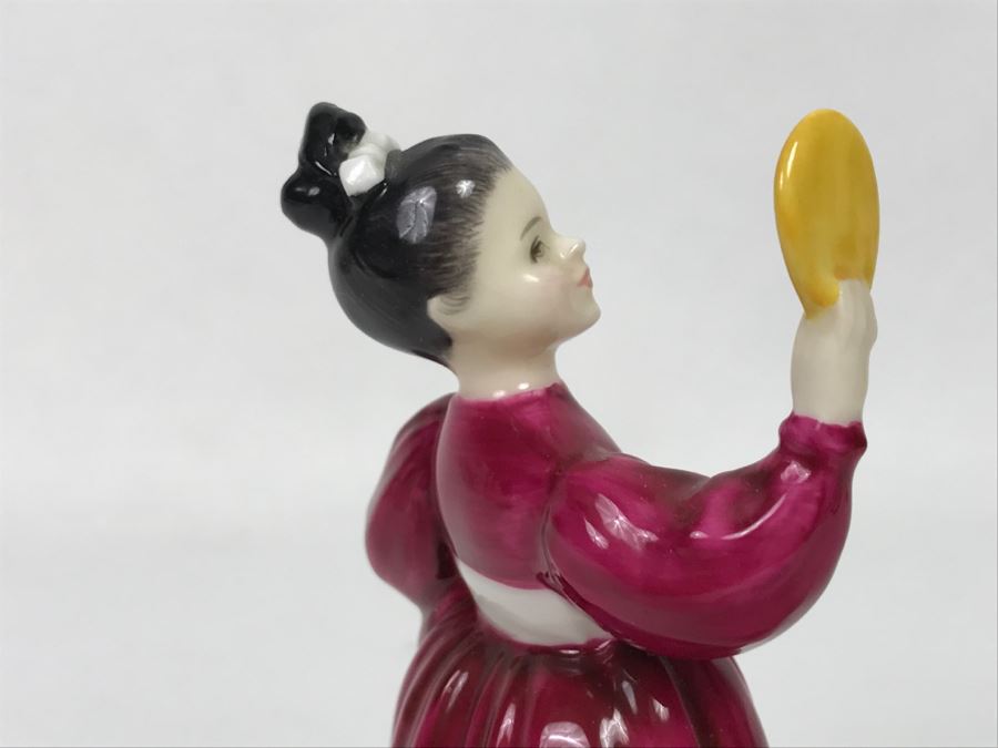 Vintage Royal Doulton Figurine Vanity HN 2475 [Photo 6]