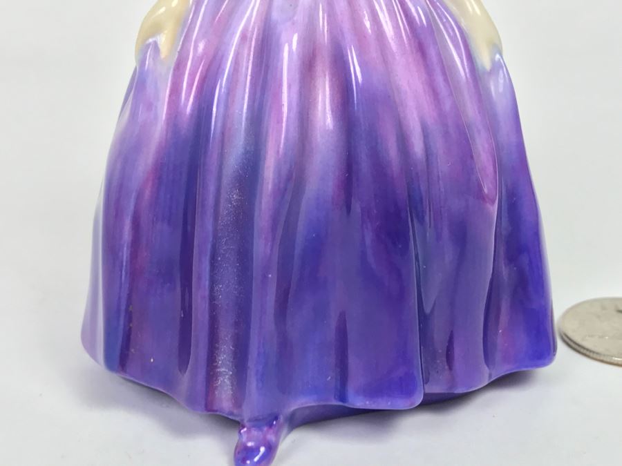 Vintage Royal Doulton Figurine Marie HN 1370 Signed M.T. [Photo 6]