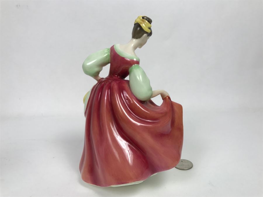 Vintage Royal Doulton Figurine Fair Lady HN 2832 Modelled By Peggy Davies [Photo 9]