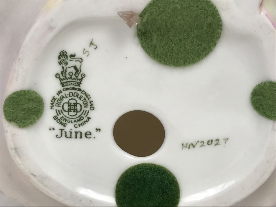 Vintage Royal Doulton Figurine June HN 2027 Signed SJ [Photo 16]