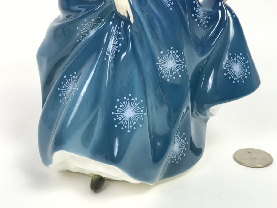Vintage Royal Doulton Figurine Fragrance HN 2334 [Photo 8]