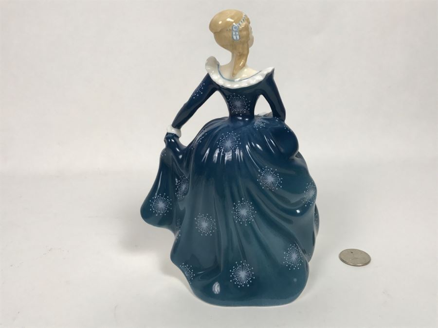 Vintage Royal Doulton Figurine Fragrance HN 2334 [Photo 10]