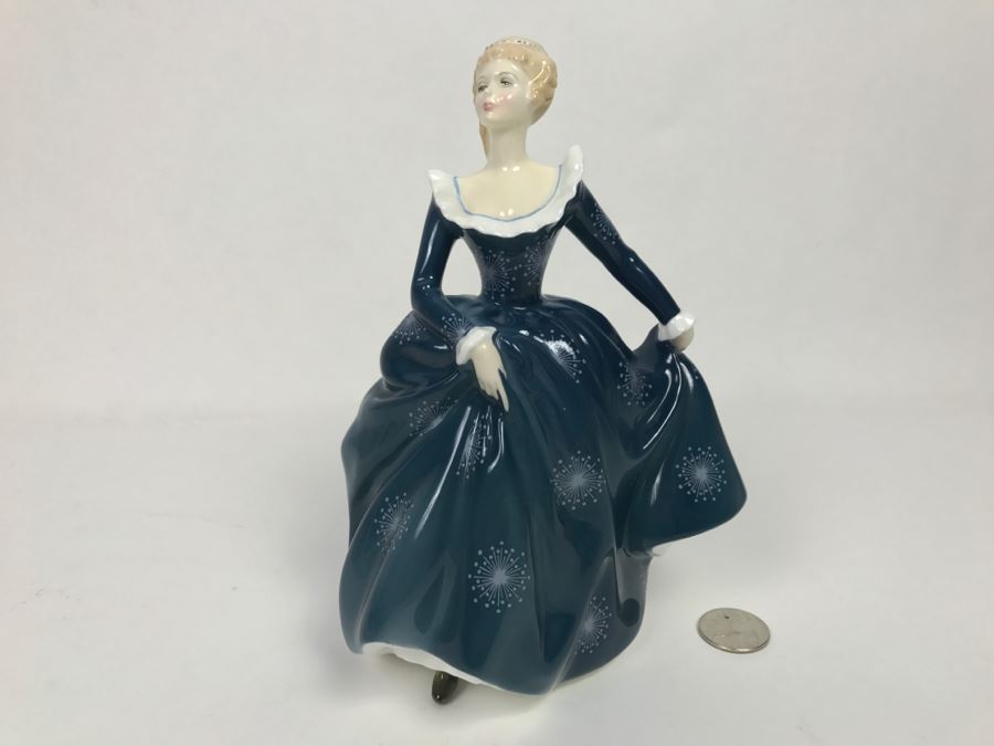 Vintage Royal Doulton Figurine Fragrance HN 2334 [Photo 3]