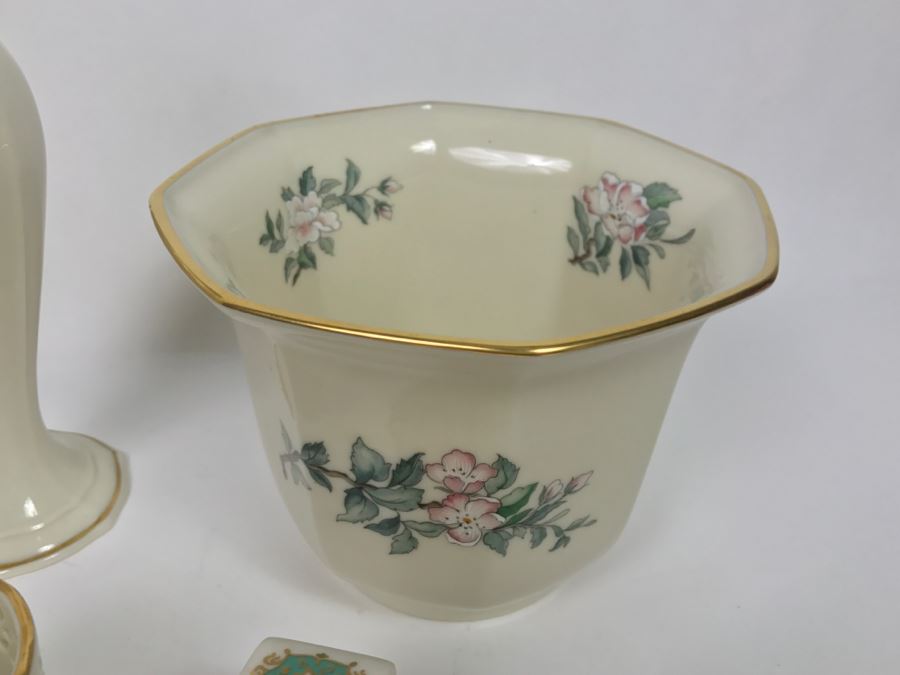 Huge LENOX China Lot With 24K Gold Hand Decorated Items [Photo 12]