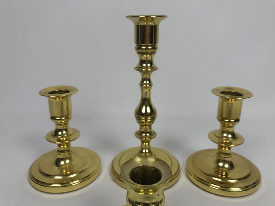 Set Of (4) Brass Baldwin Candle Holders [Photo 3]