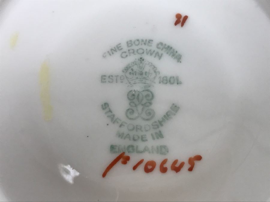 Set Of (4) Vintage China Cups And Saucers, (2) Creamers And (3) China Dishes: Crown, Leneige, Limoges Vignaud, Rosina, Royal Albert, Foley Bone China [Photo 6]